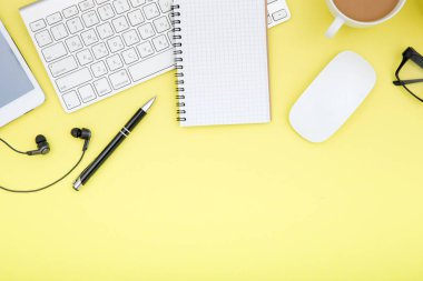 Ofis Resepsiyon ahşap masa iş işyeri ve iş nesnesi