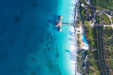 Zanzibar güzel tropikal Adası havadan görünümü. Za deniz
