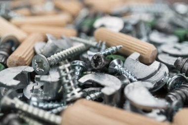 mobilya montaj yakın çekim için vidalar