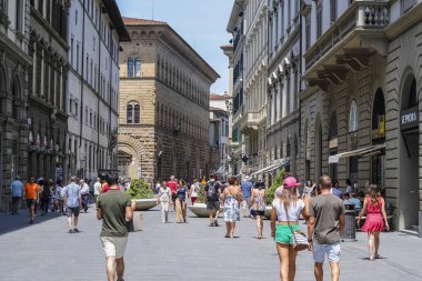 Florence, İtalya - Haziran, 3, 2018: kalabalık bir turist merkezi Floransa, İtalya