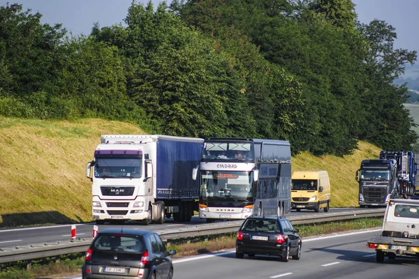 Polen Mei 2018 Vrachtwagen Een Snelweg Polen — Stockfoto