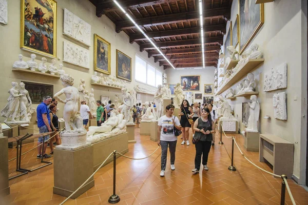 Florencia Italia Junio 2018 Visitantes Museo Academia Bellas Artes Florencia — Foto de Stock