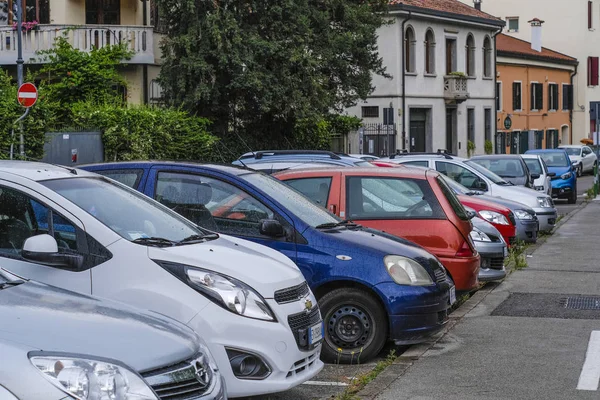 Padova Italia Junio 2018 Coches Aparcamiento Padova Italia — Foto de Stock