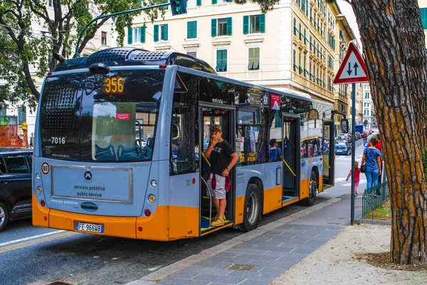 Génova Italia Junio 2018 Estación Autobuses Génova Italia — Foto de Stock