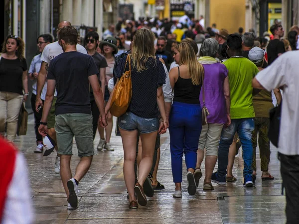 Verona Italien Juni 2018 Bilden Gatorna Verona — Stockfoto