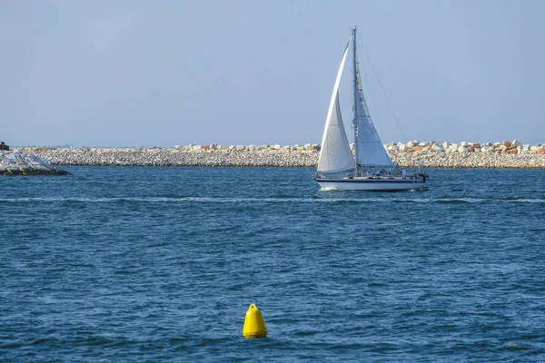 Sottomarina Italia Junio 2018 Yates Flotan Cerca Playa Sottomorina Italia — Foto de Stock