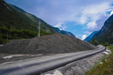 Yol görüntü ile alp manzara