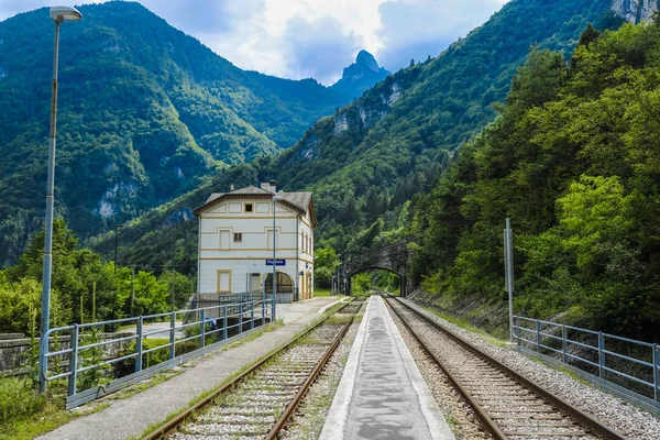 Ospitale Italië Juli 2018 Alpine Landschap Met Afbeelding Van Berg — Stockfoto