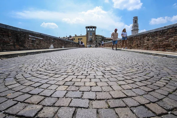 Vérone Italie Juillet 2018 Pont Sur Rivière Adige Vérone Italie — Photo