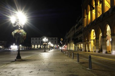 Padova, İtalya - Temmuz, 17, 2018: Padova, İtalya, ortasına gece de