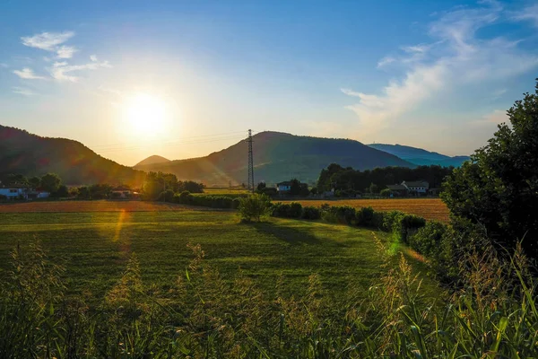 Italiaans Landschap Bij Zonsondergang — Stockfoto