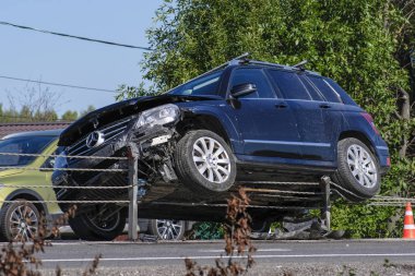 Chehov, Rusya - Ağustos, 25, 2018: trafik kazası Chehov, Rusya Federasyonu