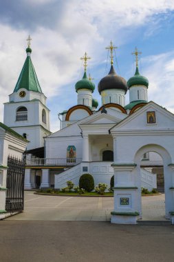 Nizhny Novgorod, Rusya - Ağustos, 20, 2018: Pechersky Manastırı Nijniy Novgorod, Rusya