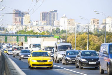 Moskova, Rusya - Eylül, 4, 2018: trafik sıkışıklığı, Moskova, Rusya