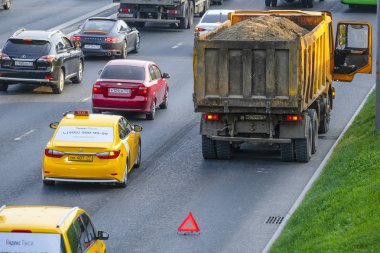 Moskova, Rusya - Eylül, 4, 2018: trafik sıkışıklığı, Moskova, Rusya