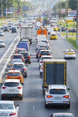 Moskova, Rusya - Eylül, 4, 2018: trafik sıkışıklığı, Moskova, Rusya