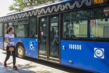 Moskova, Rusya - Eylül, 9, 2018: otobüs, Moskova, Rusya