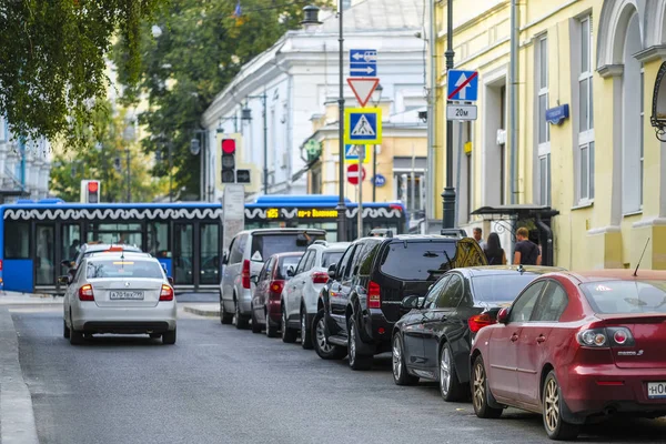 Moskwa Rosja Września 2018 Samochody Parkingu Moskwie Rosja — Zdjęcie stockowe