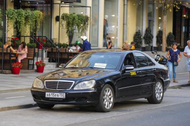 Moskova, Rusya - Eylül, 10, 2018: arabalar Park, Moskova, Rusya