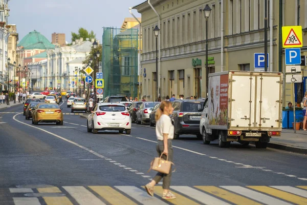 Moscow Oroszország Szeptember 2018 Utcában Egy Központ Moszkva Oroszország — Stock Fotó