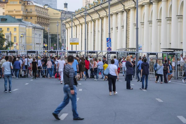 Moskwa Rosja Września 2018 Pieszych Ulicy Moskwy — Zdjęcie stockowe