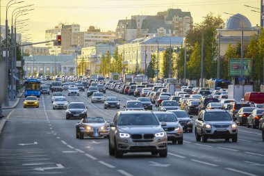 Moskova, Rusya - Eylül, 15, 2018: Rating Moskova Caddesi üzerinde