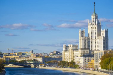 Moskova, Rusya - Ekim, 6, 2018: veiw highrise Mosocw, Rusya Kotelnicheskaya setin üzerine inşa için