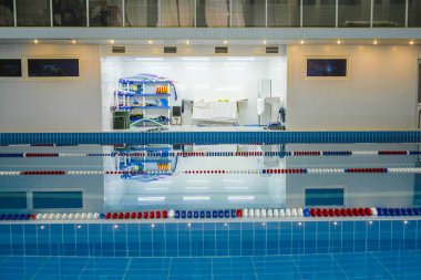 Moskova, Rusya - Eylül, 23, 2018: İç Moskova kurtbağrı okulda Yüzme Havuzu