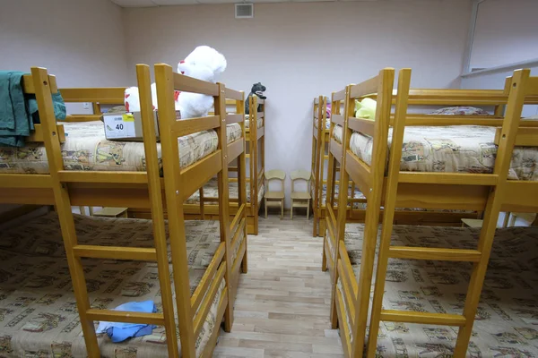Moskau Russland September 2018 Innenraum Eines Kindergartenschlafzimmers Mit Zweistöckigen Betten — Stockfoto