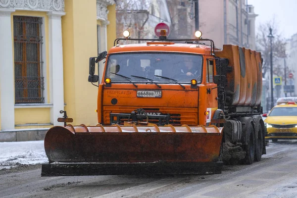 Μόσχα Ρωσία Δεκεμβρίου 2018 Εικόνα Μηχανή Αφαίρεσης Χιονιού — Φωτογραφία Αρχείου