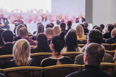 Moskova, Rusya - Aralık, 13, 2018: insanlar üzerinde bir konferans, Moskova, Rusya
