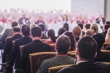 Moskova, Rusya - Aralık, 13, 2018: insanlar üzerinde bir konferans, Moskova, Rusya