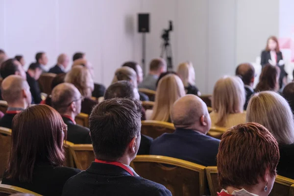 Moscú Rusia Diciembre 2018 Personas Una Conferencia Moscú Rusia — Foto de Stock