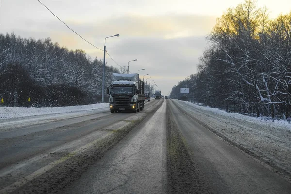 Moscow Region Serpuchov Rusya Federasyonu Aralık 2018 Görüntü Bir Kamyonun — Stok fotoğraf