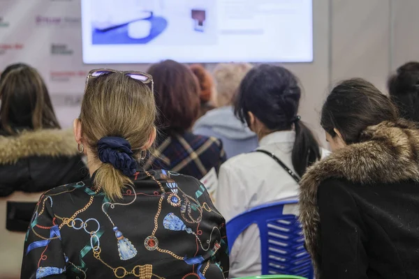 Bild Von Menschen Die Auf Einer Konferenz Sitzen — Stockfoto