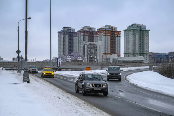 Москва Російська Федерація Березня 2019 Зображення Автомобілів Їзді Шосе Взимку — стокове фото