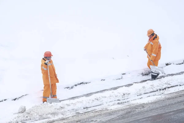 Moscow Russia March 2019 Image Snow Clearing People Public Utilities — Stock Photo, Image