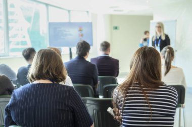 Moskova, Rusya - 12 Nisan 2019: Rusya'nın Moskova kentinde ki Rus Otomobil Dilleri Derneği konferansı