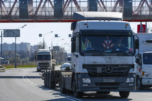 Moscow Region Rusland April 2019 Vrachtwagen Een Snelweg Moscow Region — Stockfoto