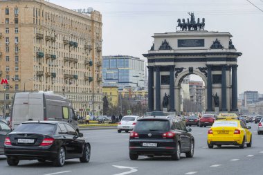 Moskova, Rusya - 21 Nisan 2019: Moskova trafiği 
