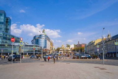 Moskova, Rusya - 27 Nisan 2019: Moskova'daki Trubnaya meydanının görüntüsü