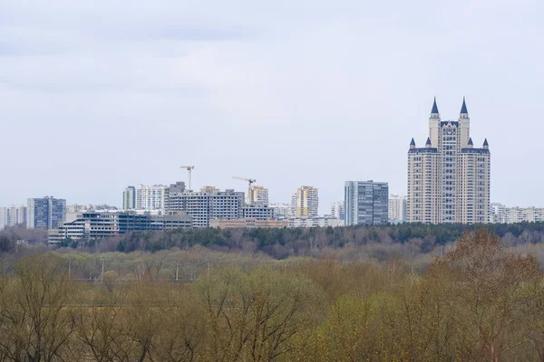 Moskwa Rosja Kwiecień 2019 Dzielnica Mieszkaniowa Moskwie — Zdjęcie stockowe