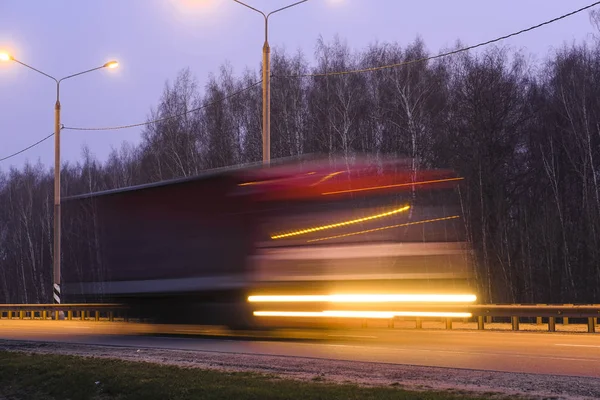 Camion Sur Une Autoroute Dans Région Moscou Soir — Photo