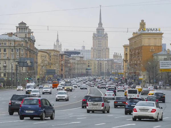 Moscou Rússia Abril 2019 Tráfego Moscou — Fotografia de Stock