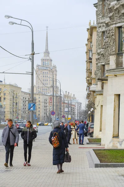 Moskova Rusya Nisan 2019 Moskova Caddesinde Yayalar Rusya — Stok fotoğraf