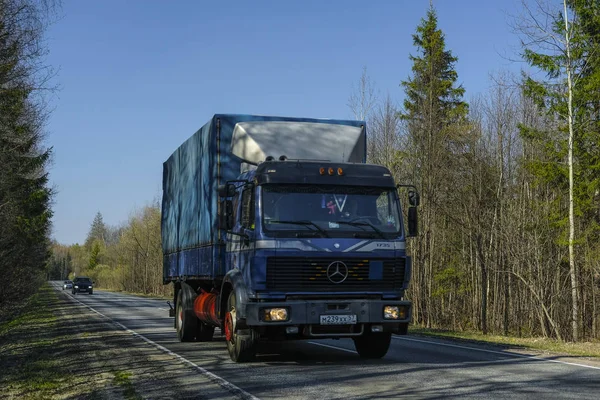 Moscow Region Protvino Russia April 2019 Truck Country Road Moscow — Stock Photo, Image