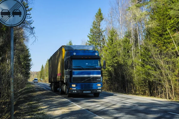 Région Moscou Protvino Russie Avril 2019 Camion Sur Une Route — Photo