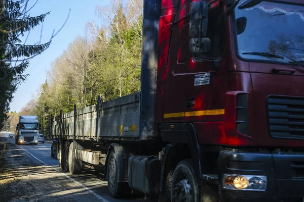 Moscow Region Protvino Rusland April 2019 Vrachtwagen Een Landweg Moskou — Stockfoto