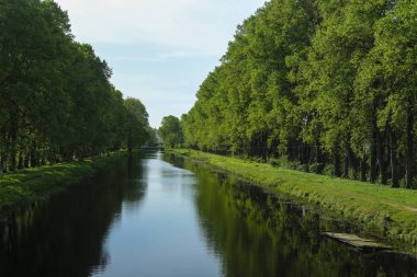 Chanel içinde Vishniy Volochok