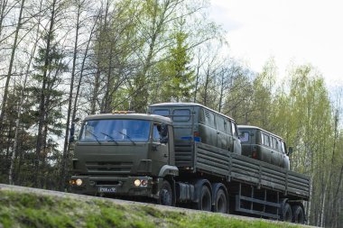 Moskova Bölgesi, Rusya -1 Mayıs 2019: Moskova Bölgesi'nde Bir Otoyolda Kamyon, Rusya